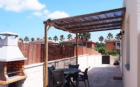 Casa en l'Ampolla, patio y bbq, cerca de la playa, Pet Friendly